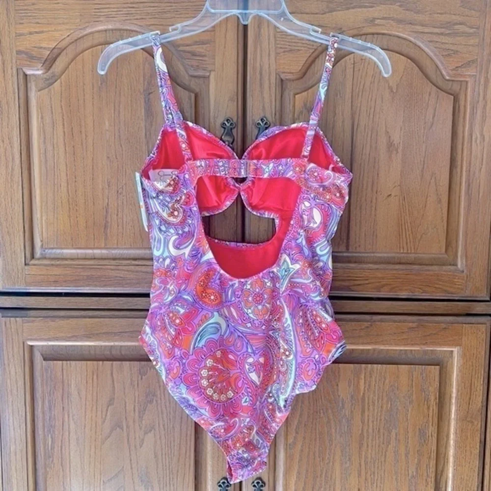 Brand New Jessica Simpson Paisley Flower Child O-Ring Cutout One-Piece Swimsuit
